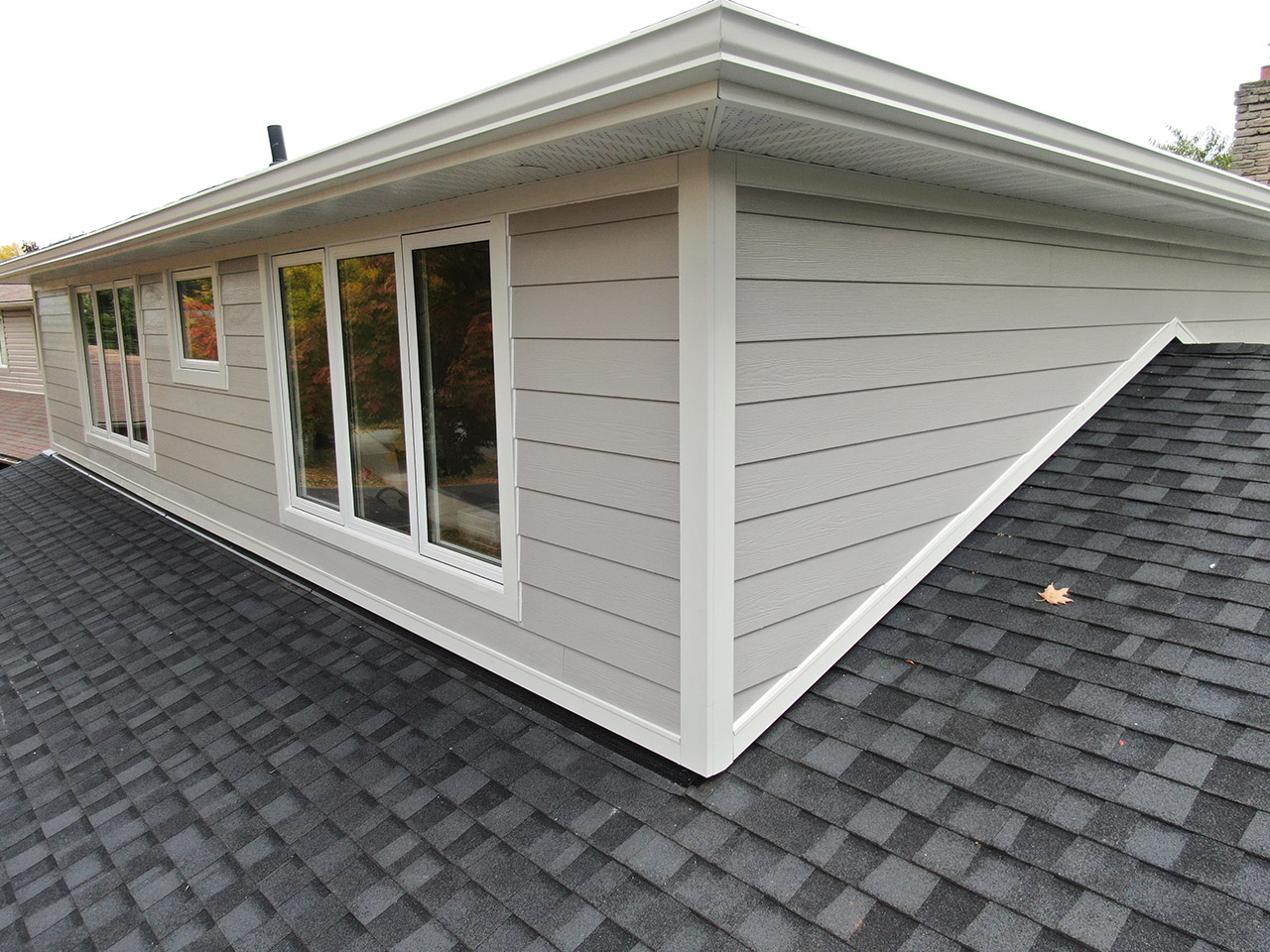 Vinyl siding style option 3